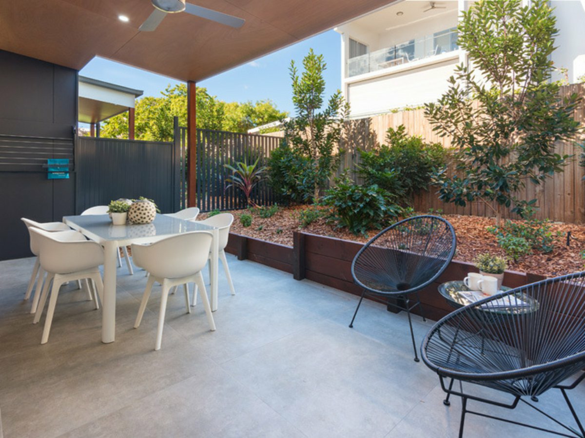 4/17 Haig Street — photo 14 of 15