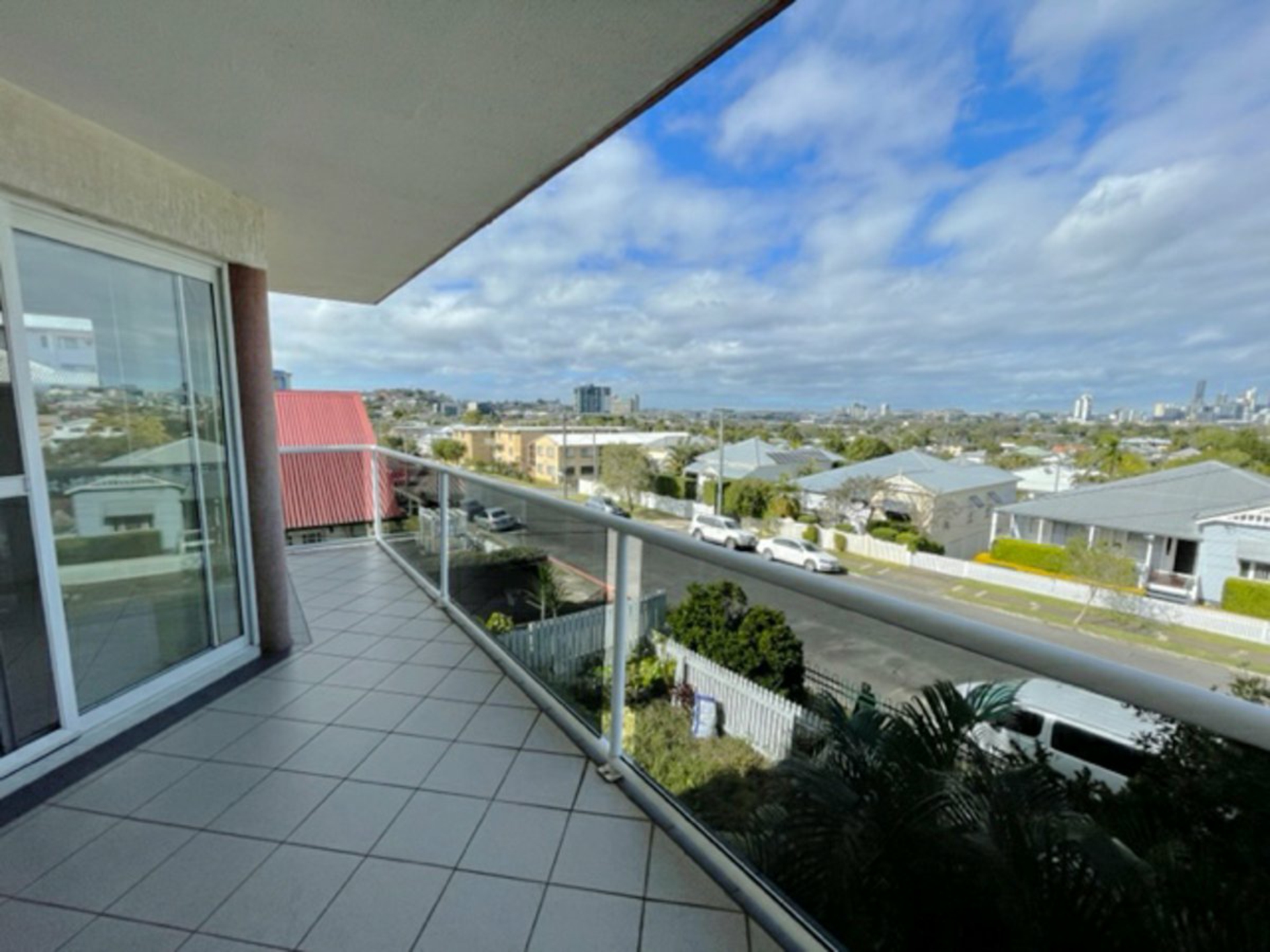2/123 Stoneleigh Street, LUTWYCHE