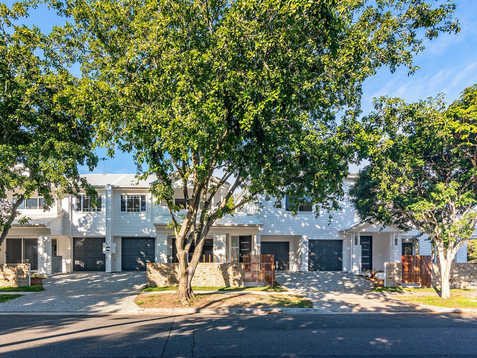 2 158 Allen Street, HAMILTON