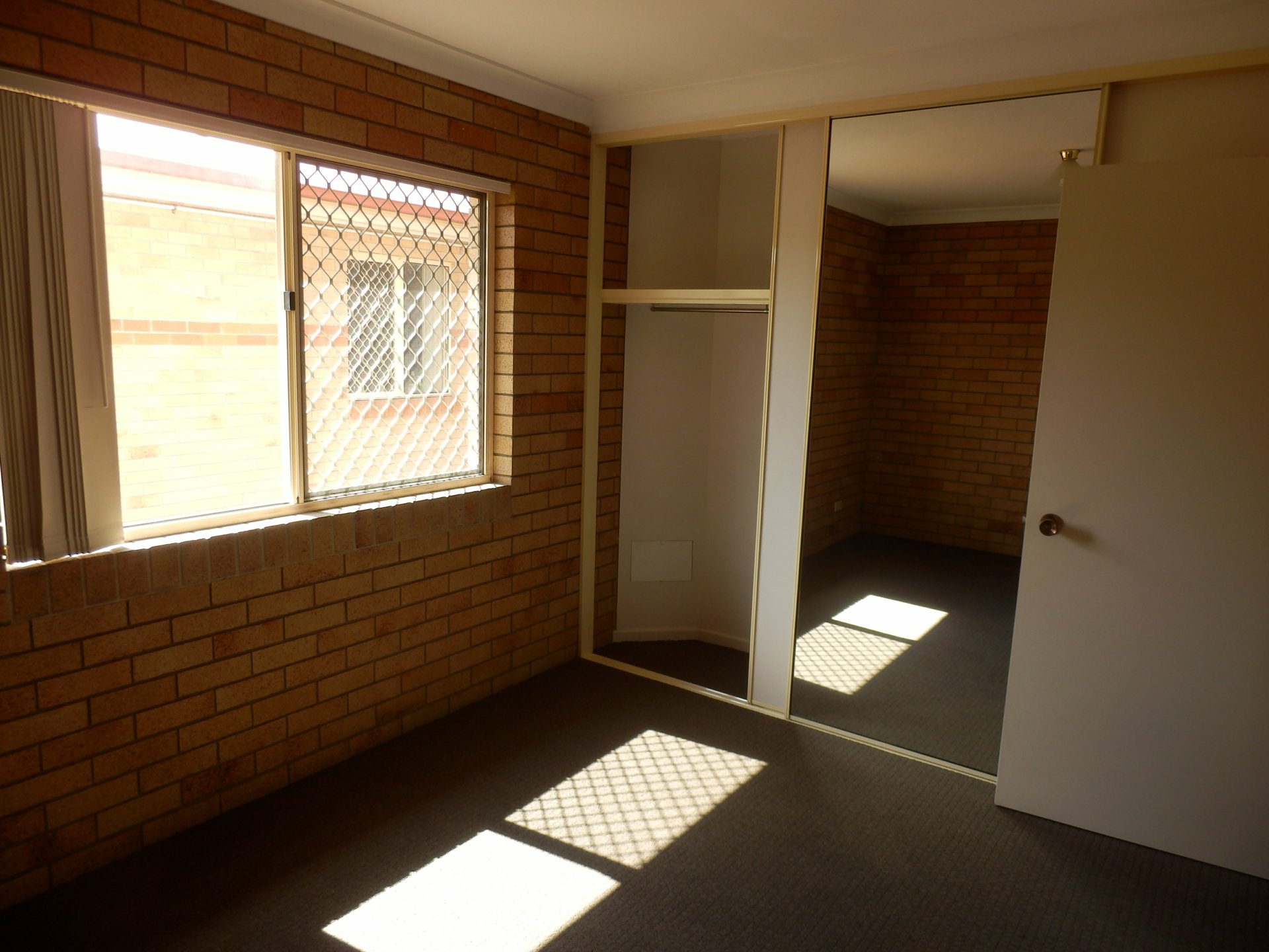 6/169 Flower Street, NORTHGATE
