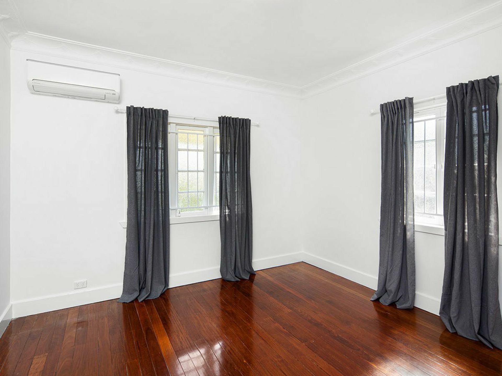 83 Pring Street — photo 6 of 13