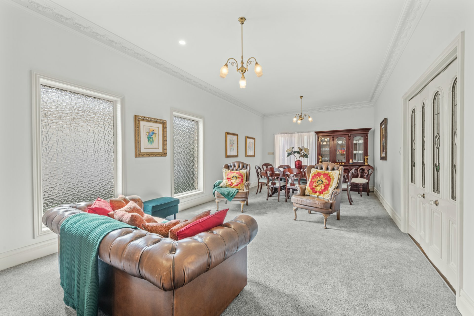 27 Pringle Street — photo 2 of 17
