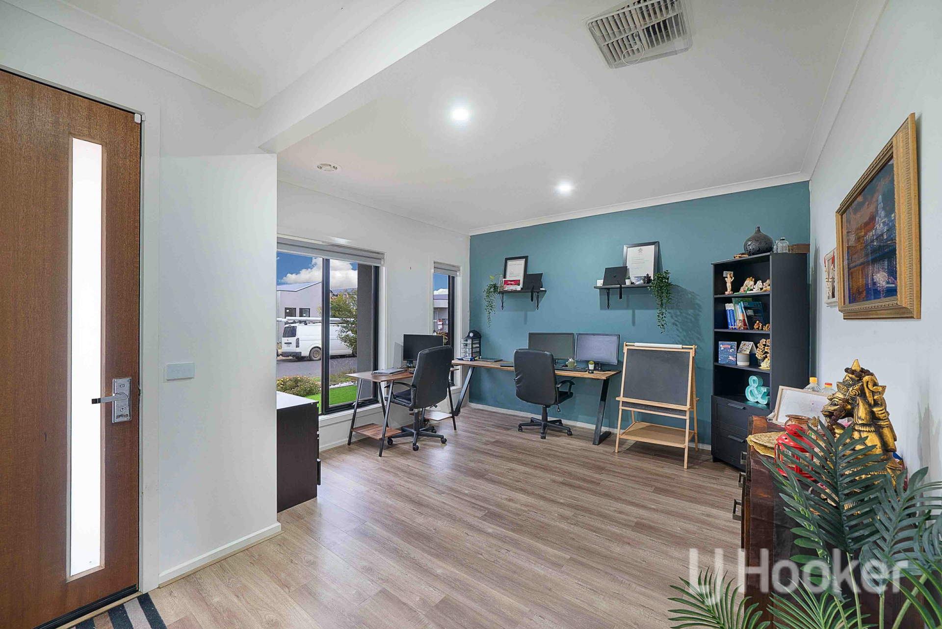 68 Waterbird Circuit, WEIR VIEWS