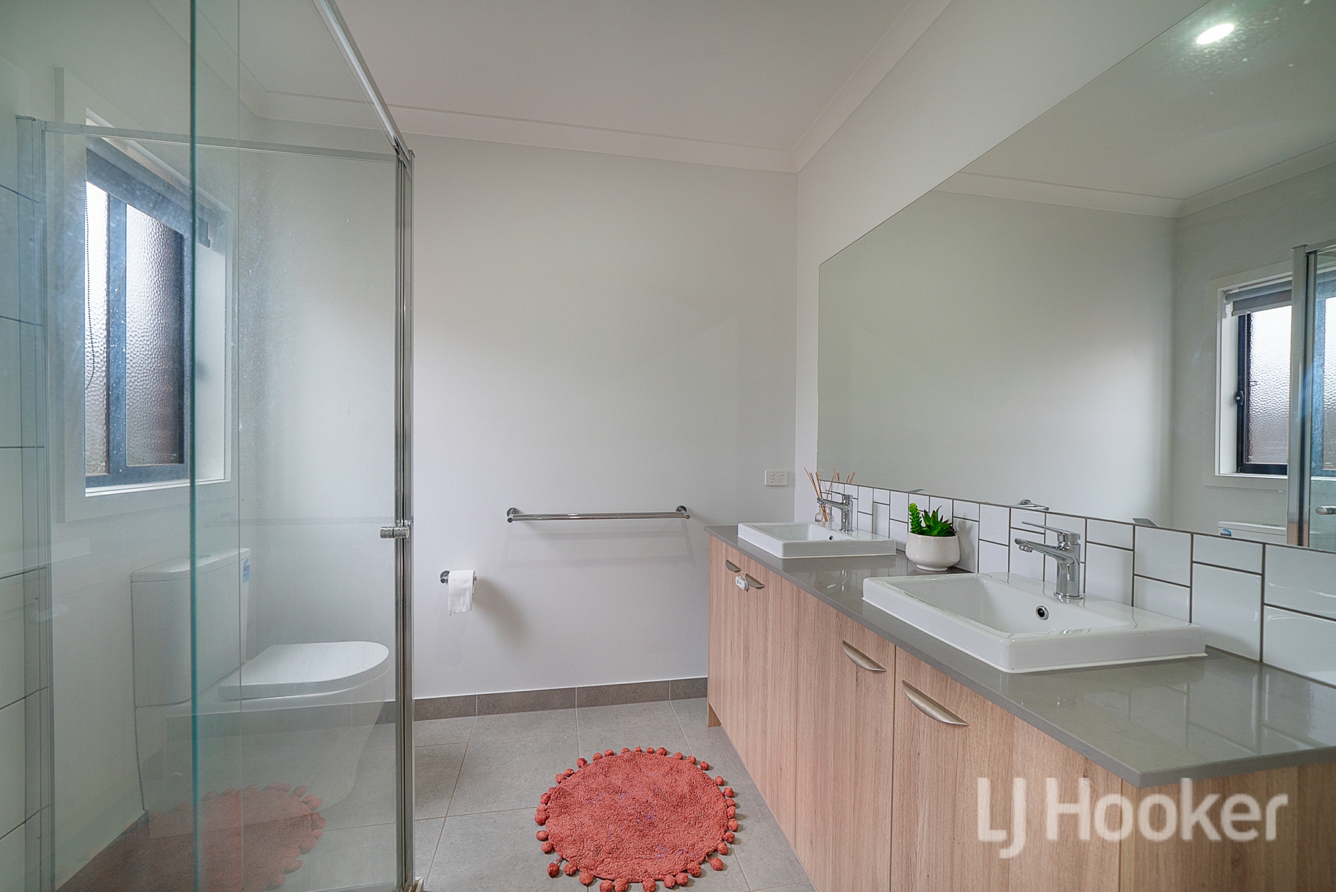 68 Waterbird Circuit, WEIR VIEWS