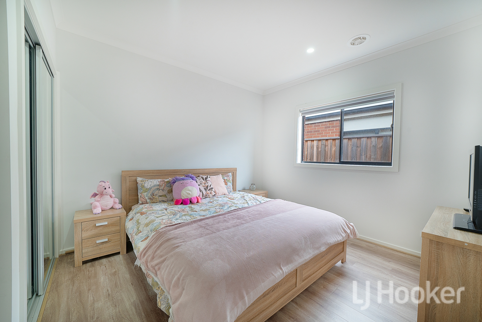 68 Waterbird Circuit, WEIR VIEWS
