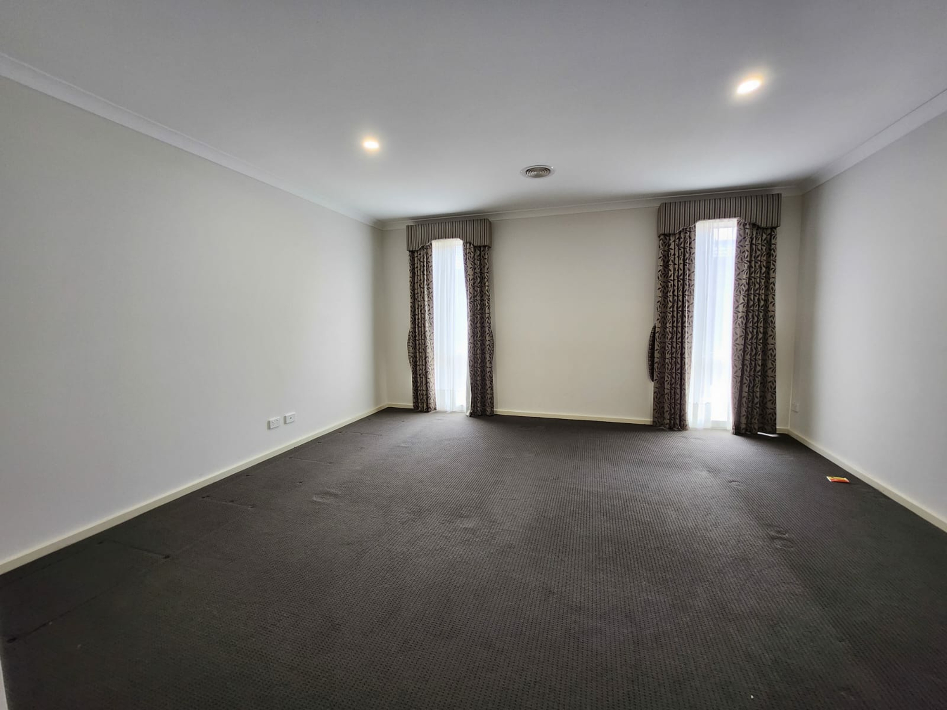 51 Toolern Waters Drive, WEIR VIEWS