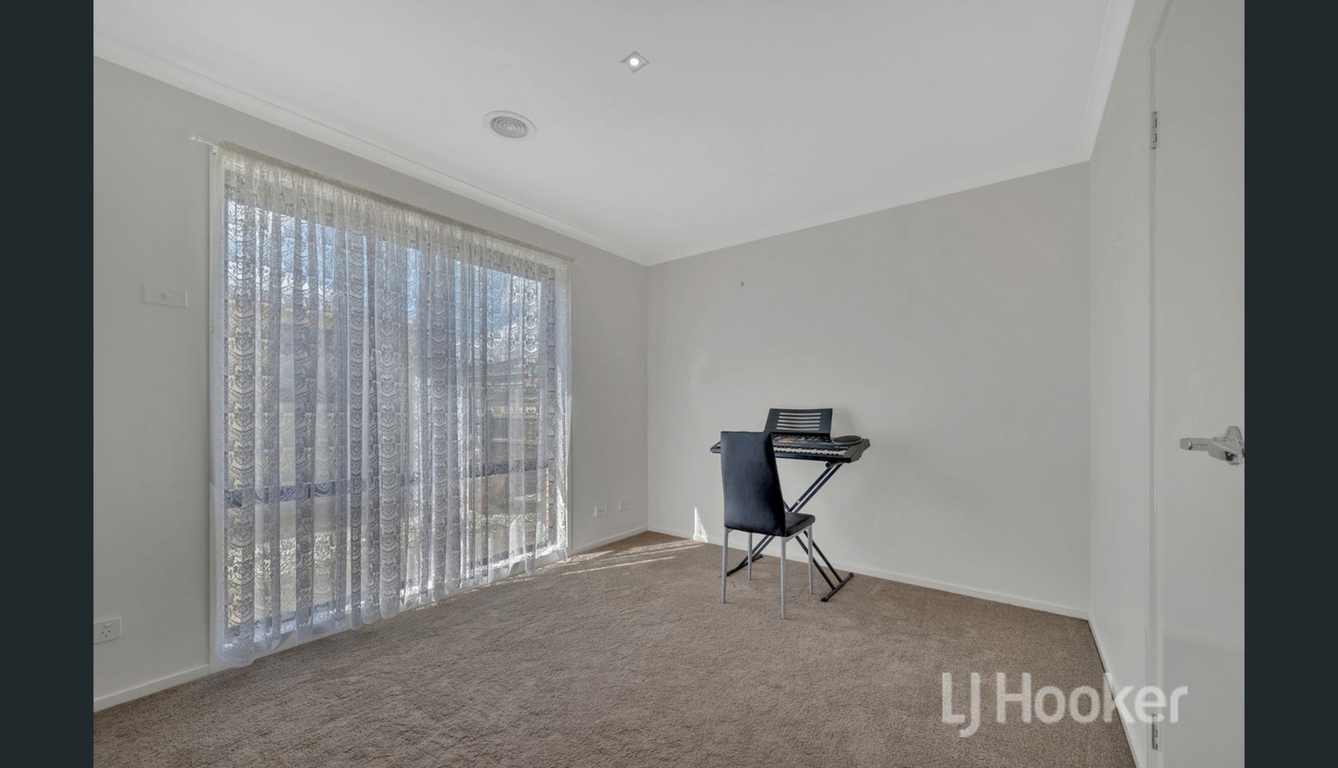 7 Erskine Way, MELTON WEST