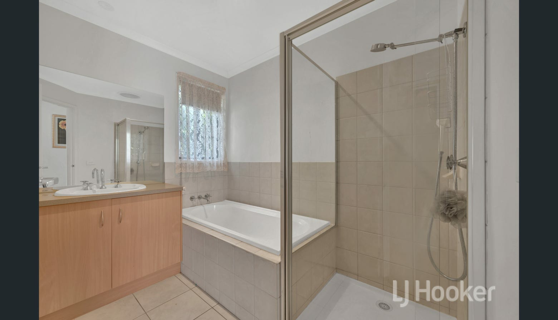 7 Erskine Way, MELTON WEST