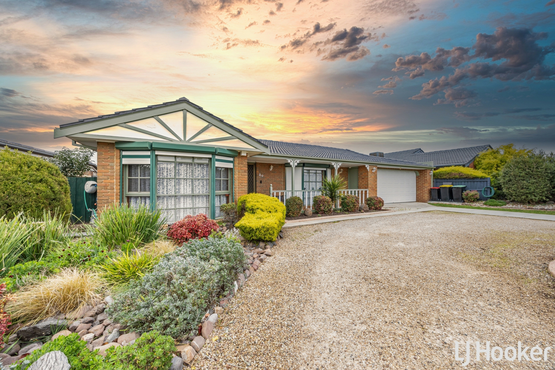 49 Black Dog Drive, BROOKFIELD
