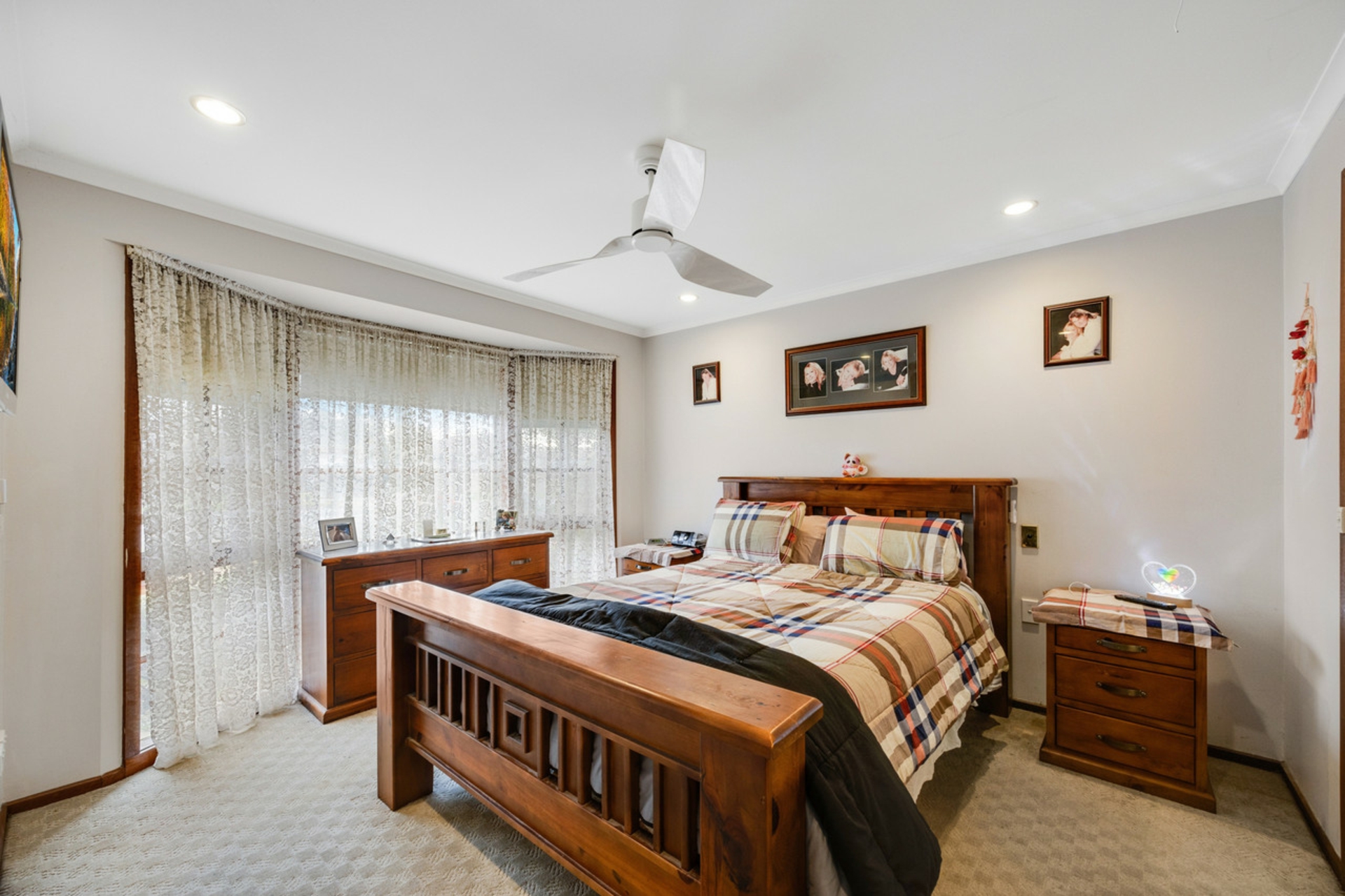 49 Black Dog Drive, BROOKFIELD
