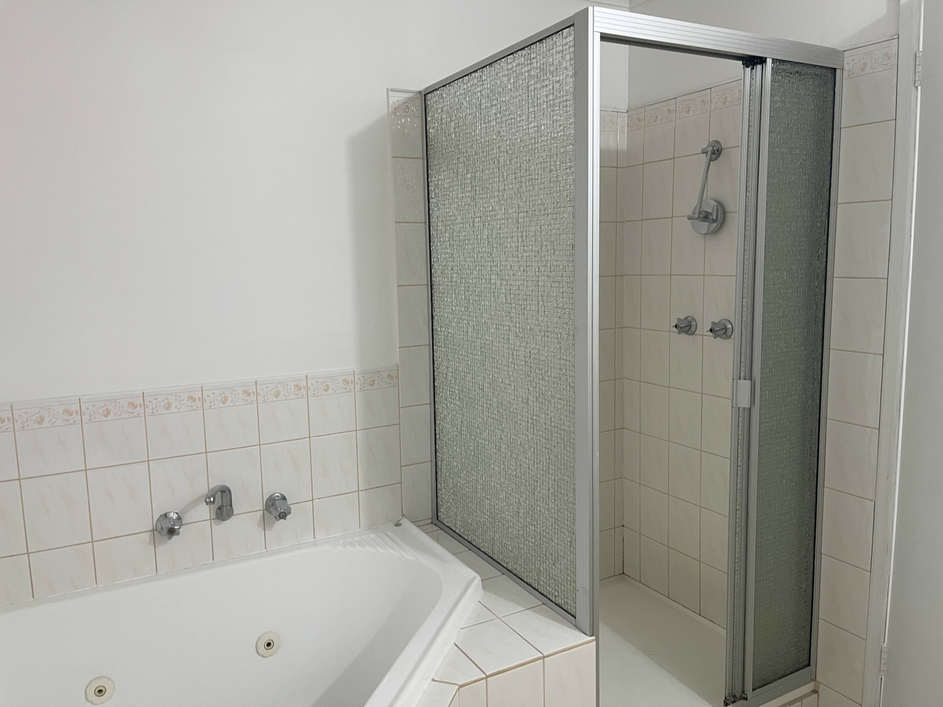 63 Grace Street — photo 6 of 8