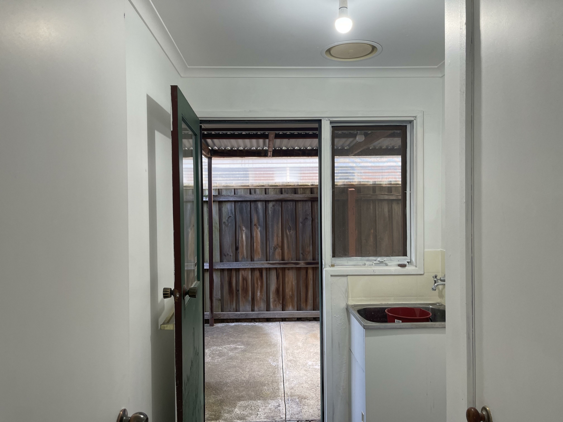 63 Grace Street — photo 8 of 8