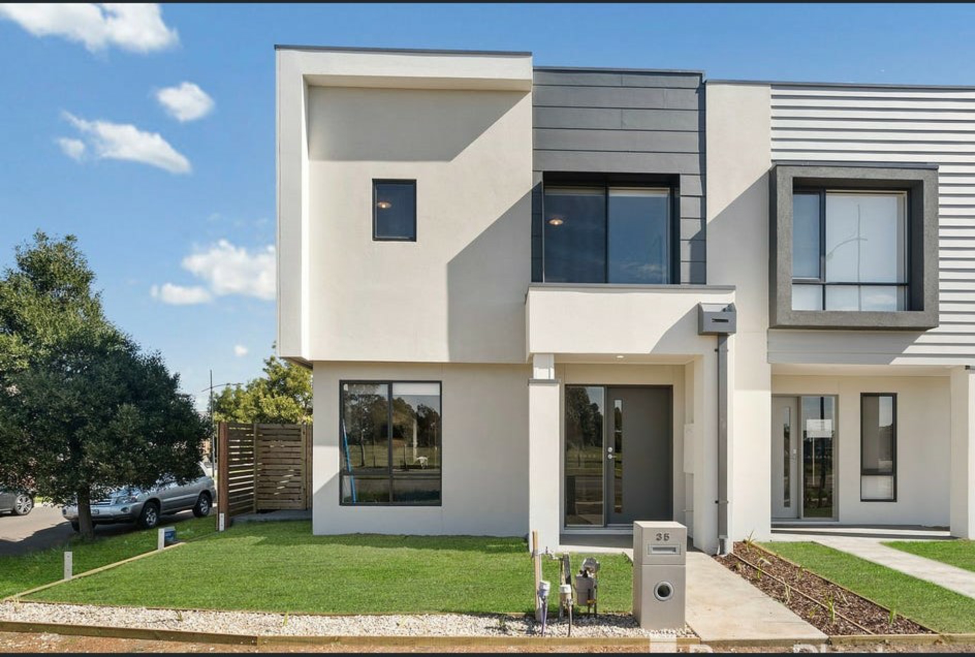 35 Oldbridge Boulevard, WEIR VIEWS