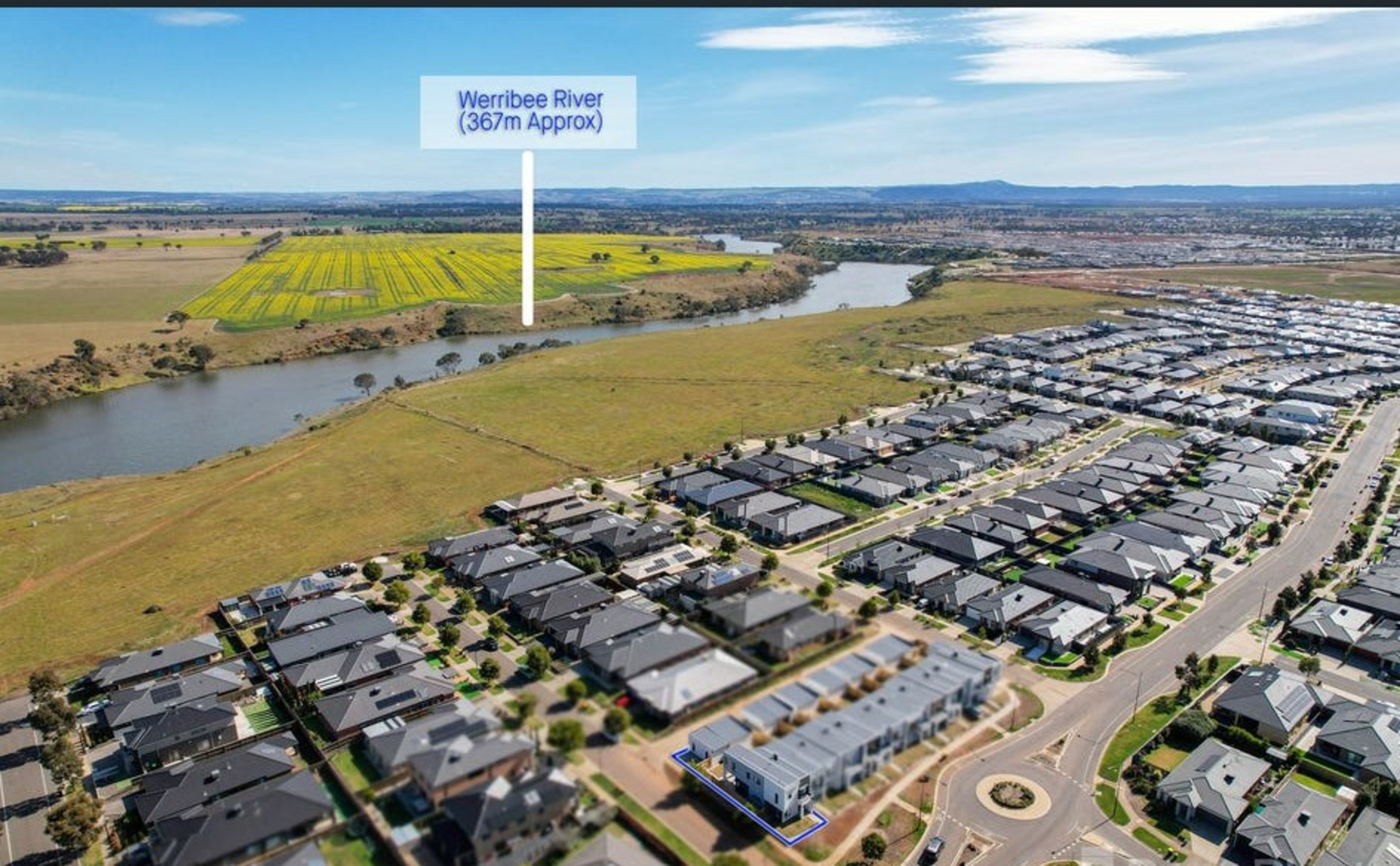 35 Oldbridge Boulevard, WEIR VIEWS