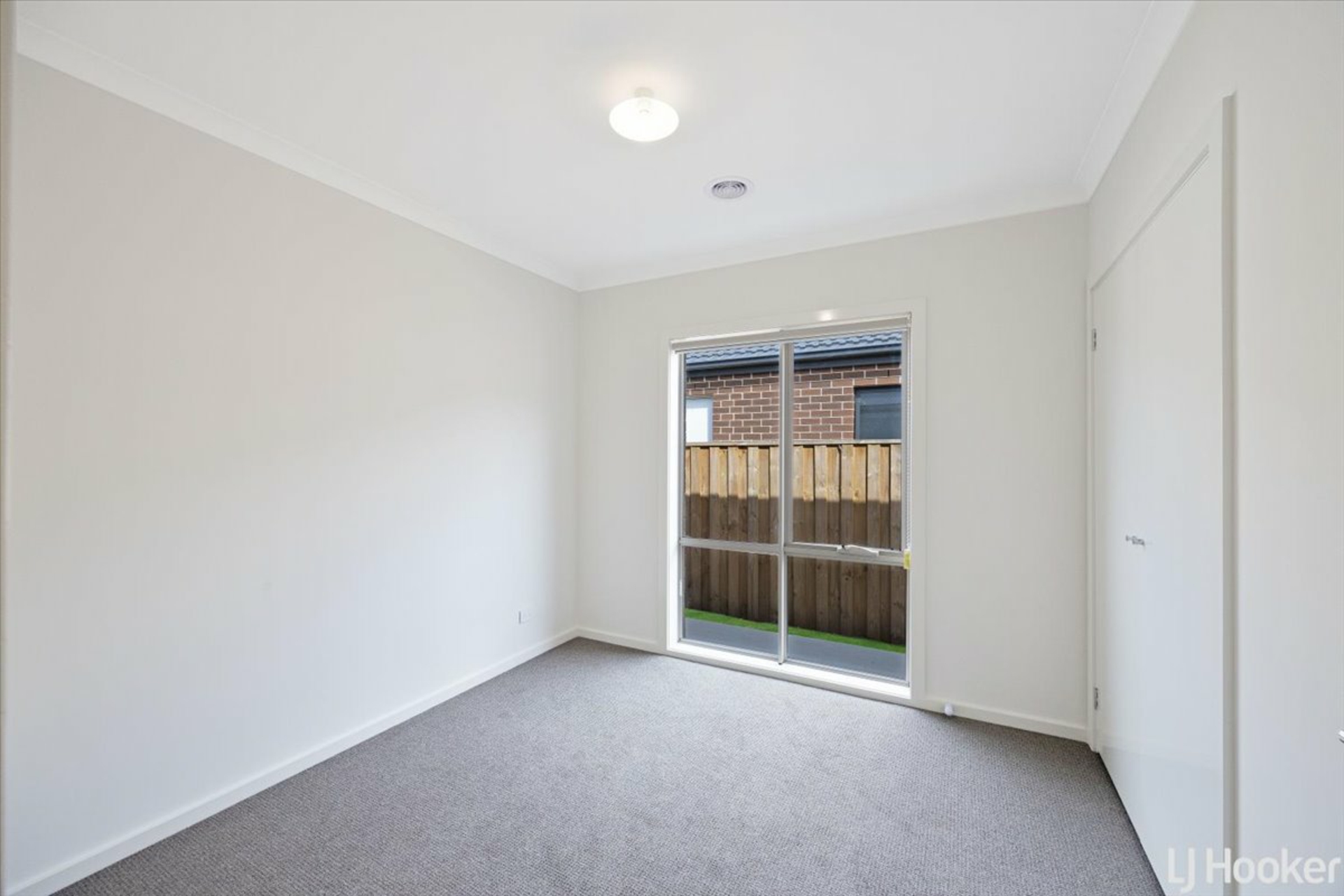 50 Sumac Street — photo 6 of 12
