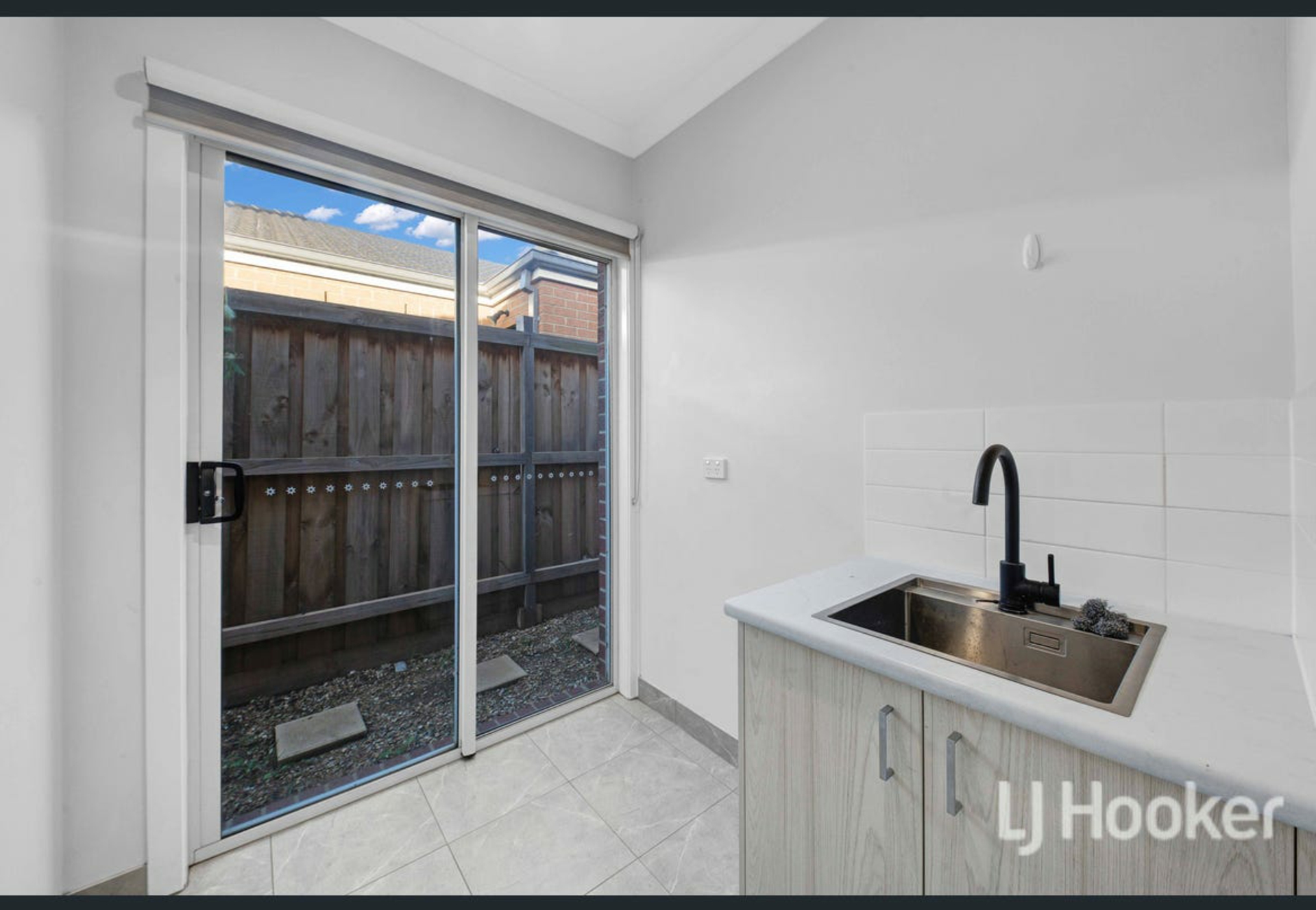 70 Elpis Road — photo 11 of 19
