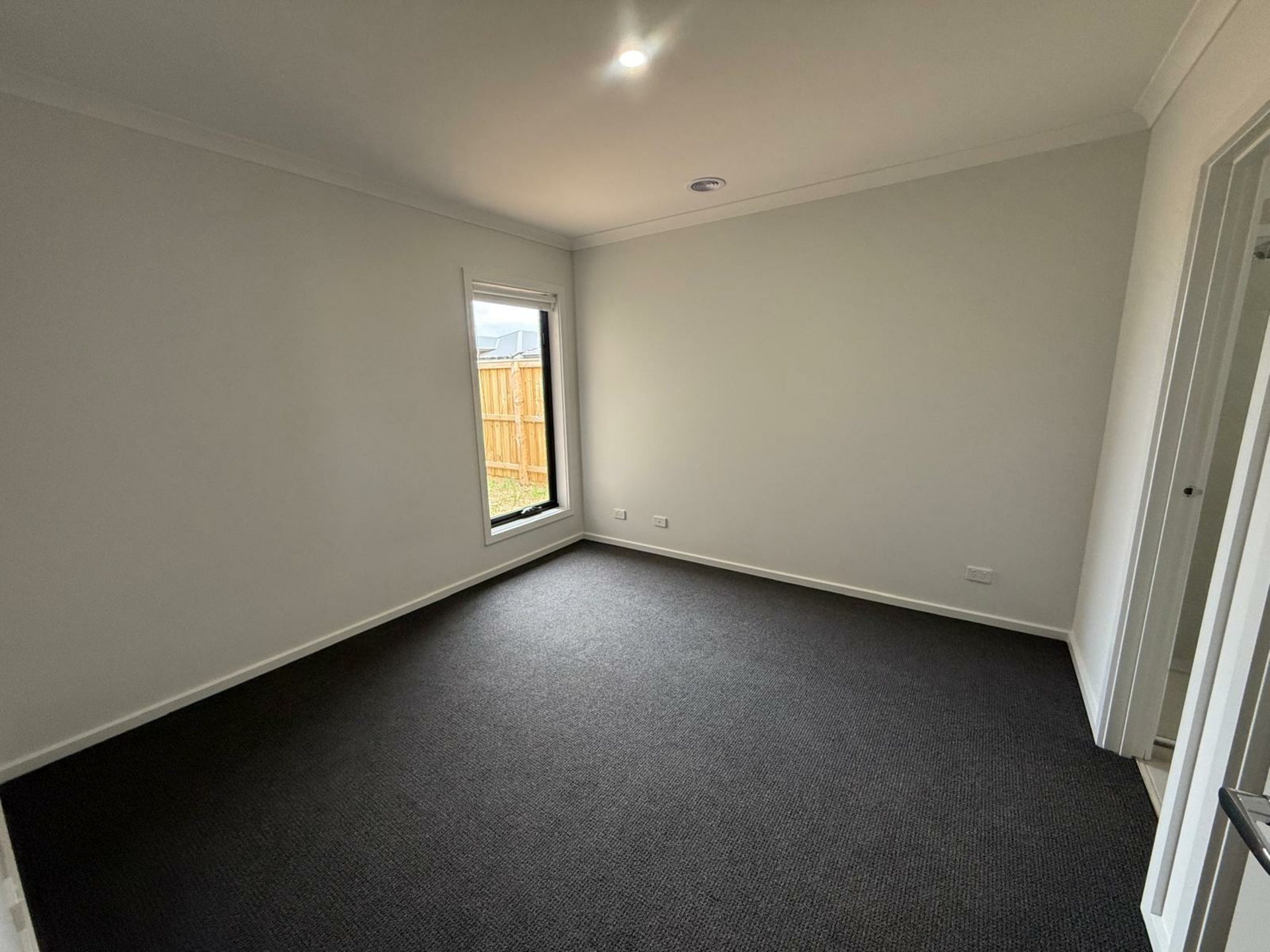 22 Everlasting Boulevard, STRATHTULLOH