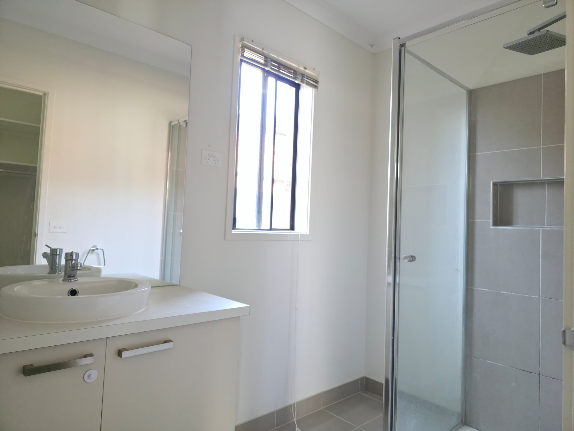 13 Embleton Chase, WEIR VIEWS