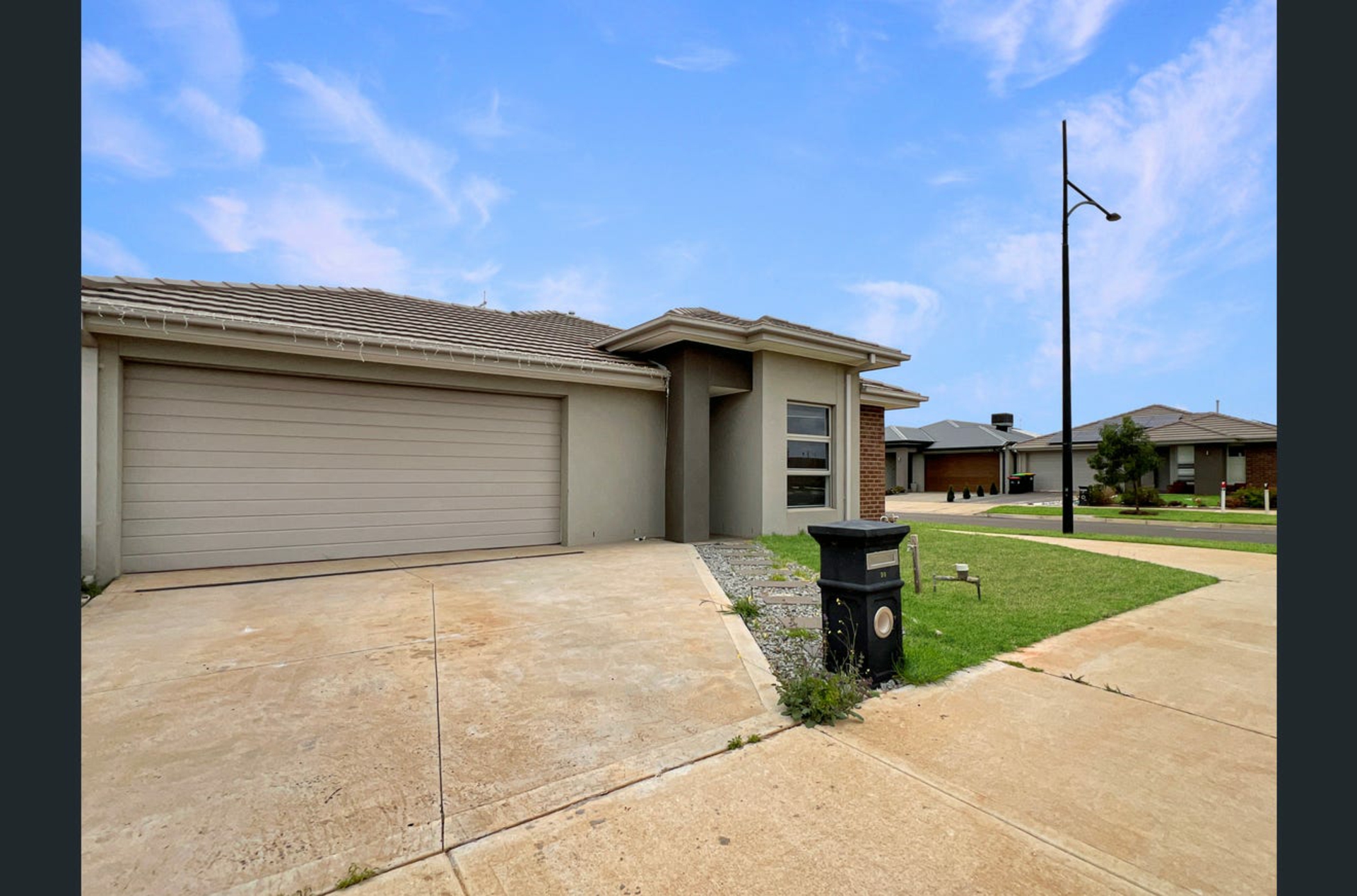 28 Adelong Boulevard — photo from LJ Hooker Melton