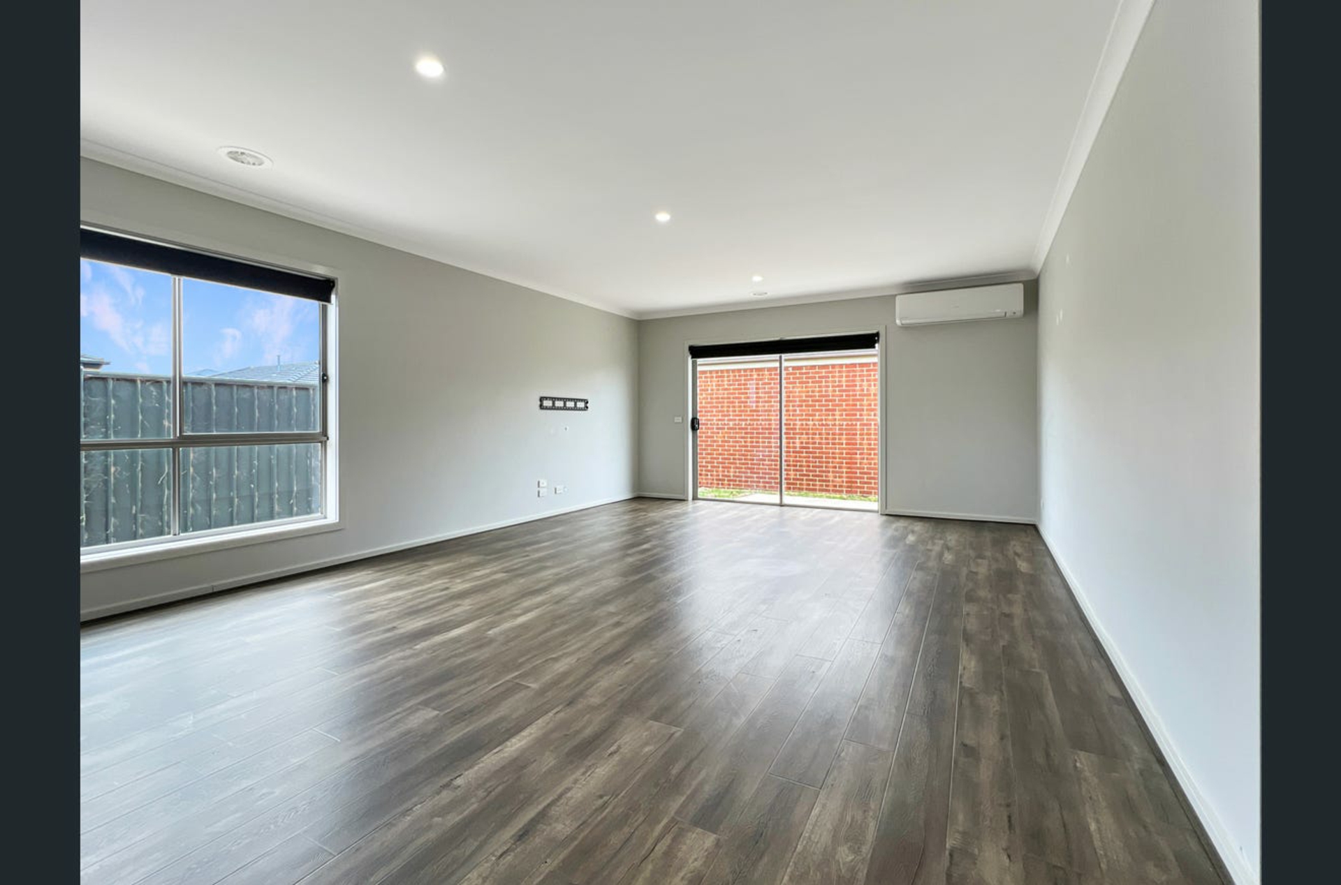 28 Adelong Boulevard — photo 15 of 24