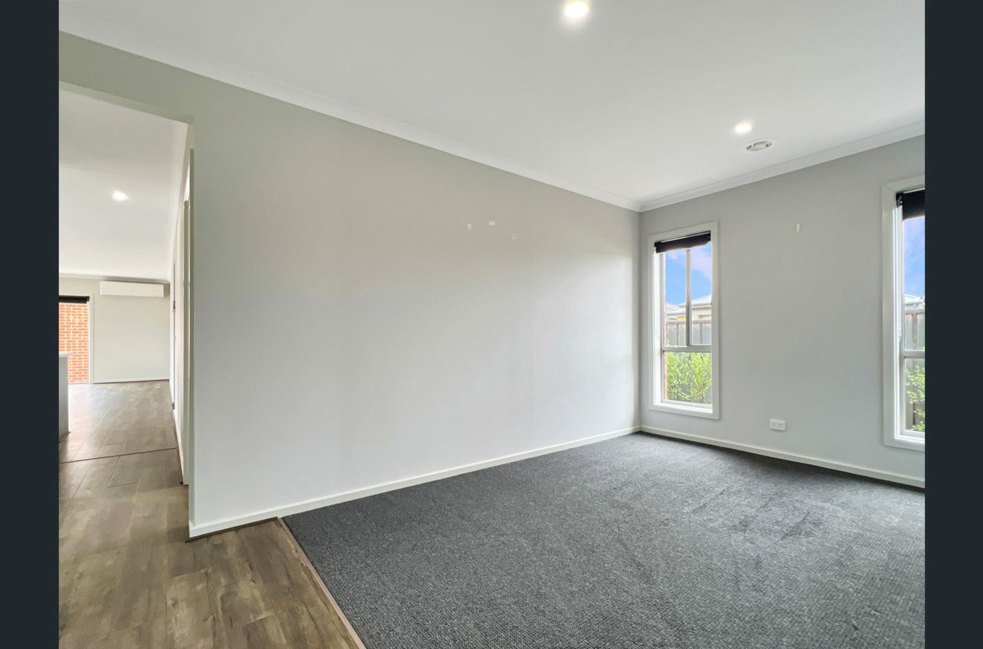 28 Adelong Boulevard — photo 17 of 24