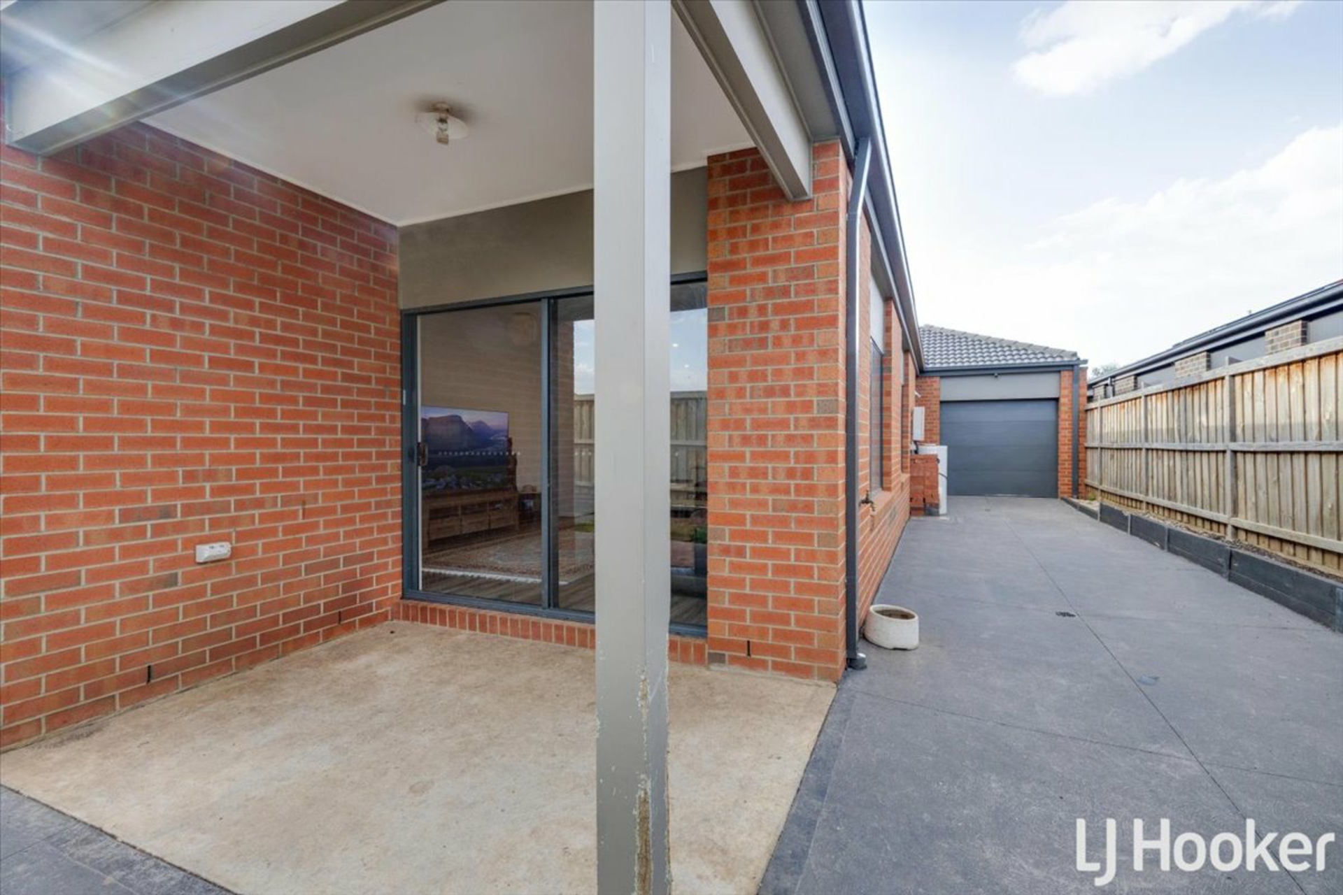 7 Wattlebird Drive, KURUNJANG