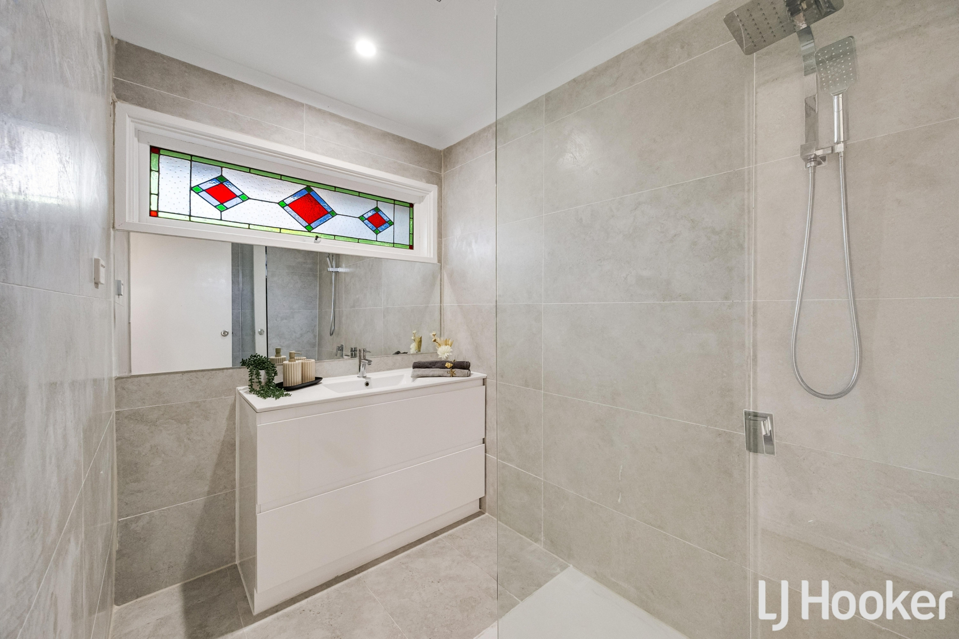 9 Leggatt Street, MELTON SOUTH
