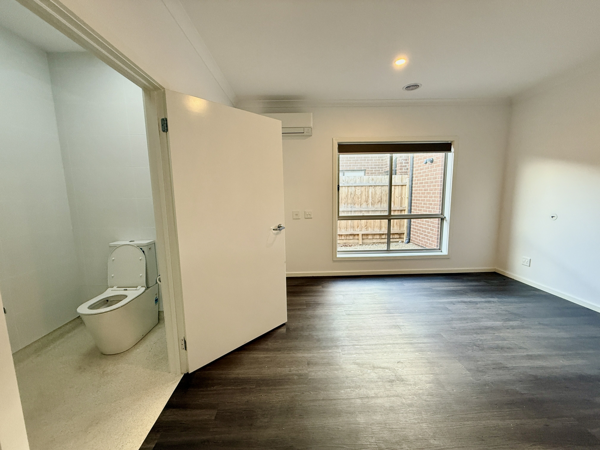 17 Babina Avenue, Melton South