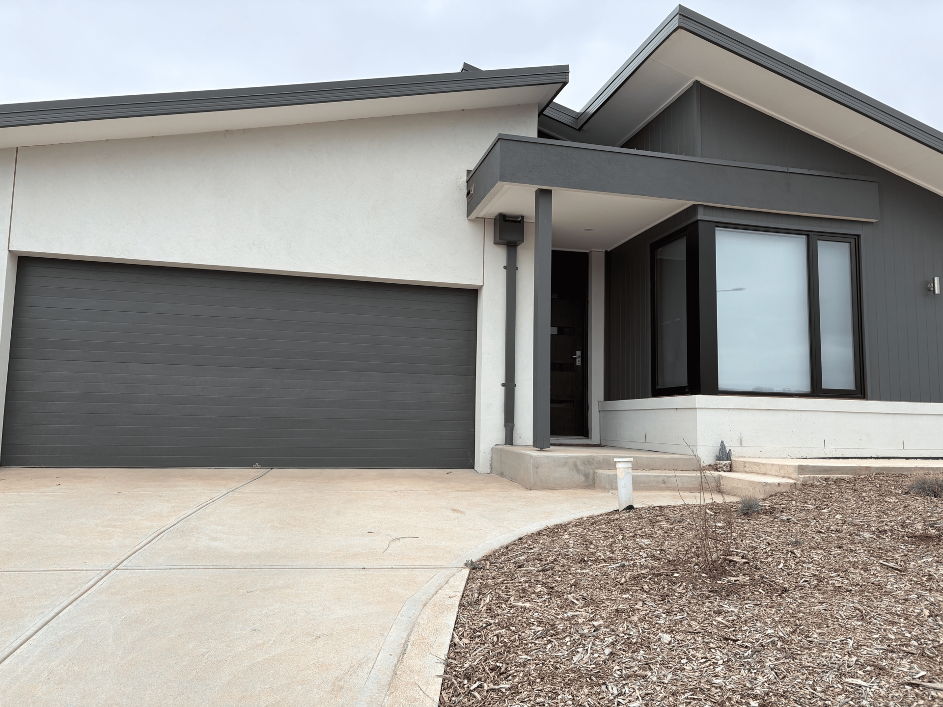 2 Fulham Circuit — photo from LJ Hooker Melton