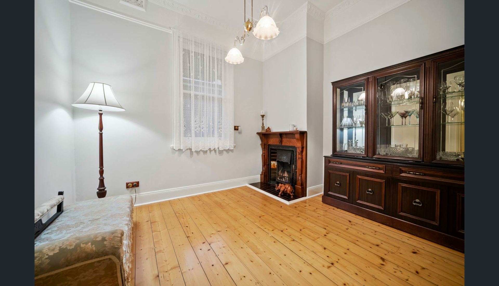 40 Lerderderg street — photo 14 of 25