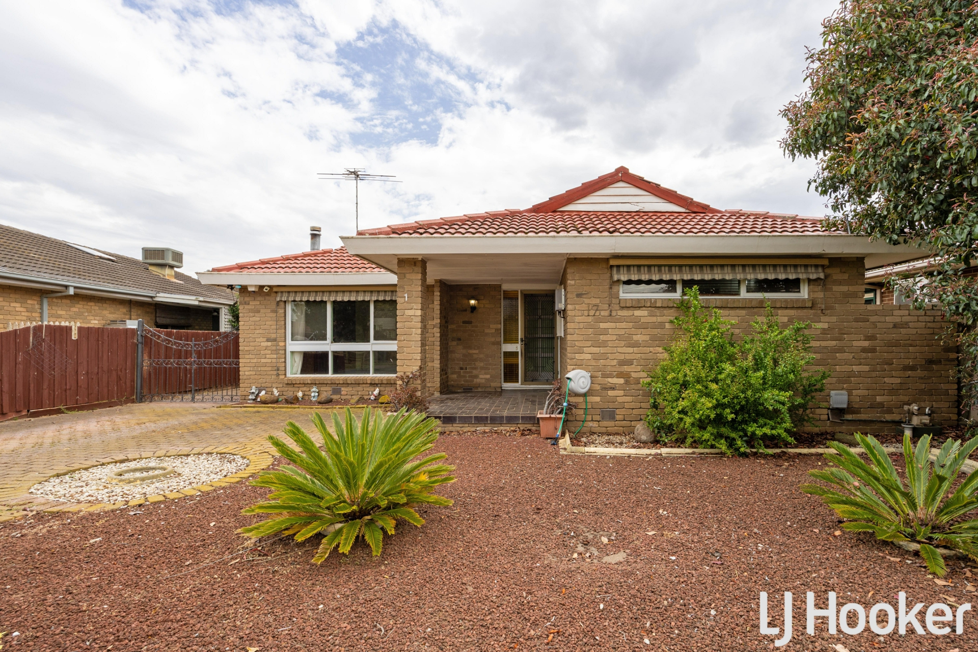 17 Clowes Street — photo from LJ Hooker Melton