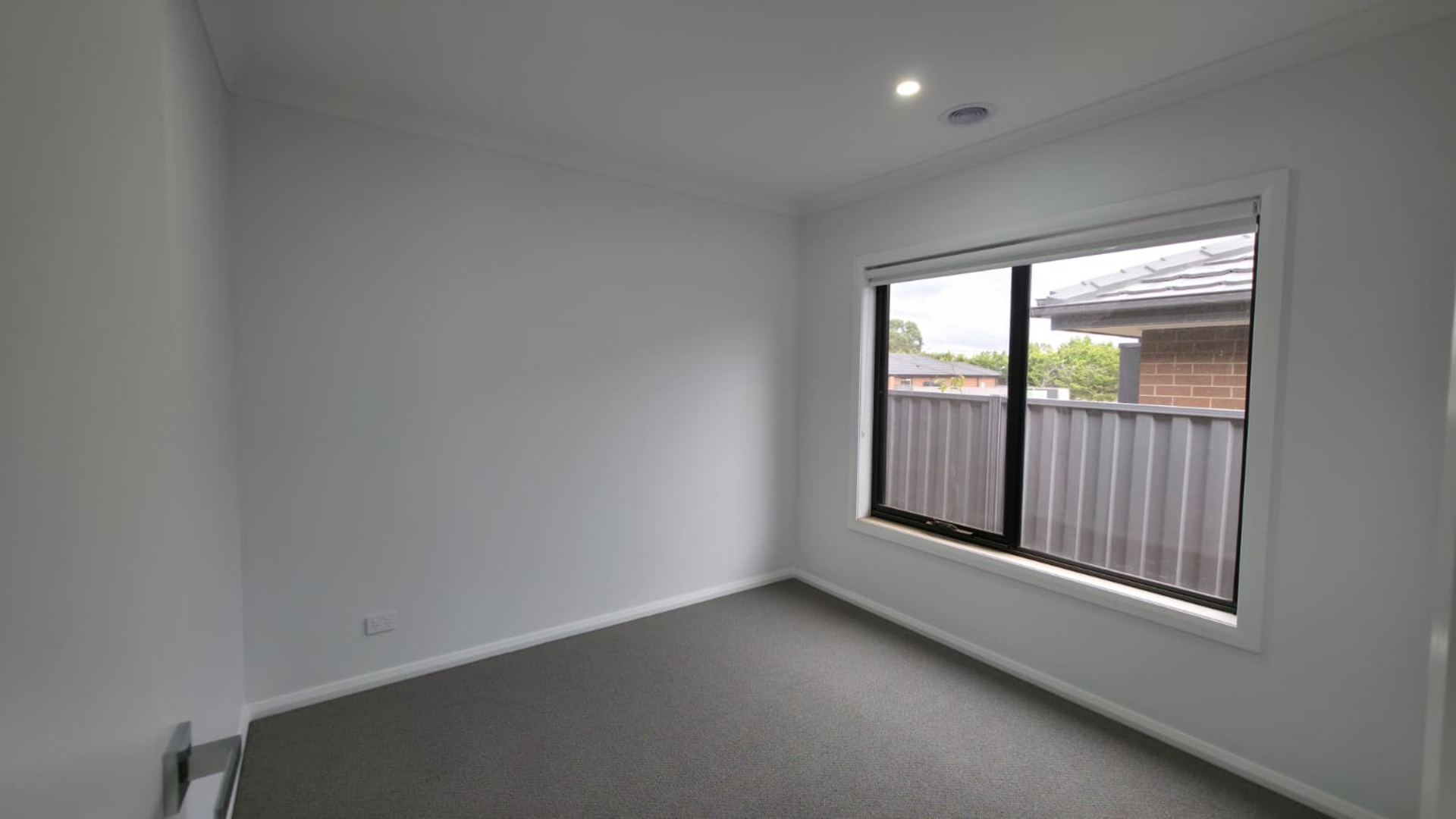 16 Withers Road — photo 9 of 19