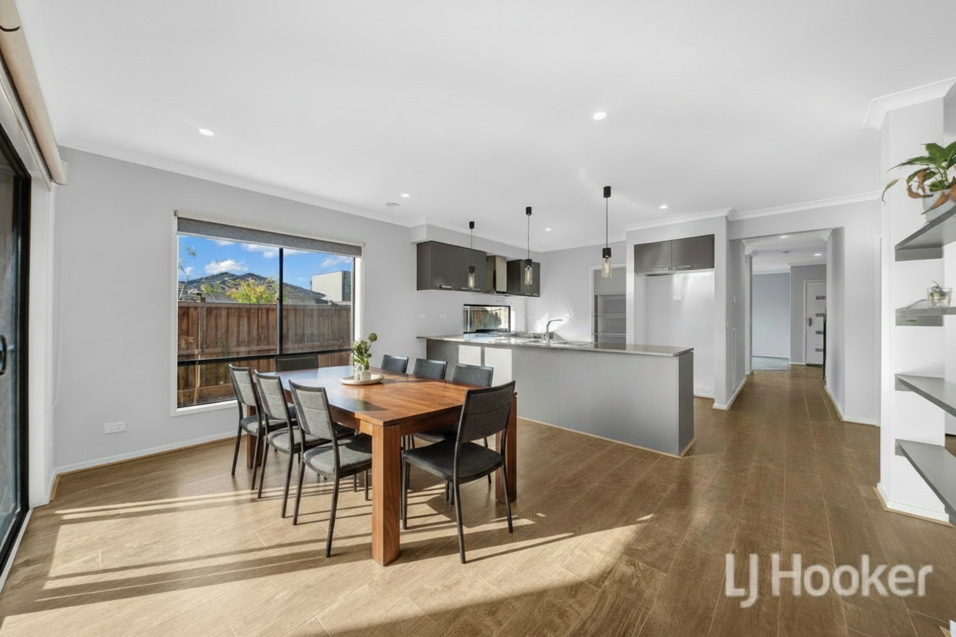 27 Wool Street — photo 6 of 20