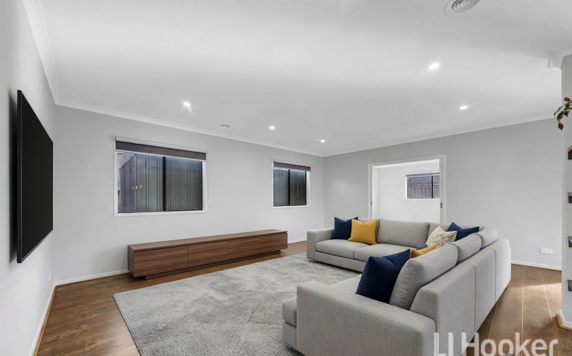 27 Wool Street — photo 7 of 20