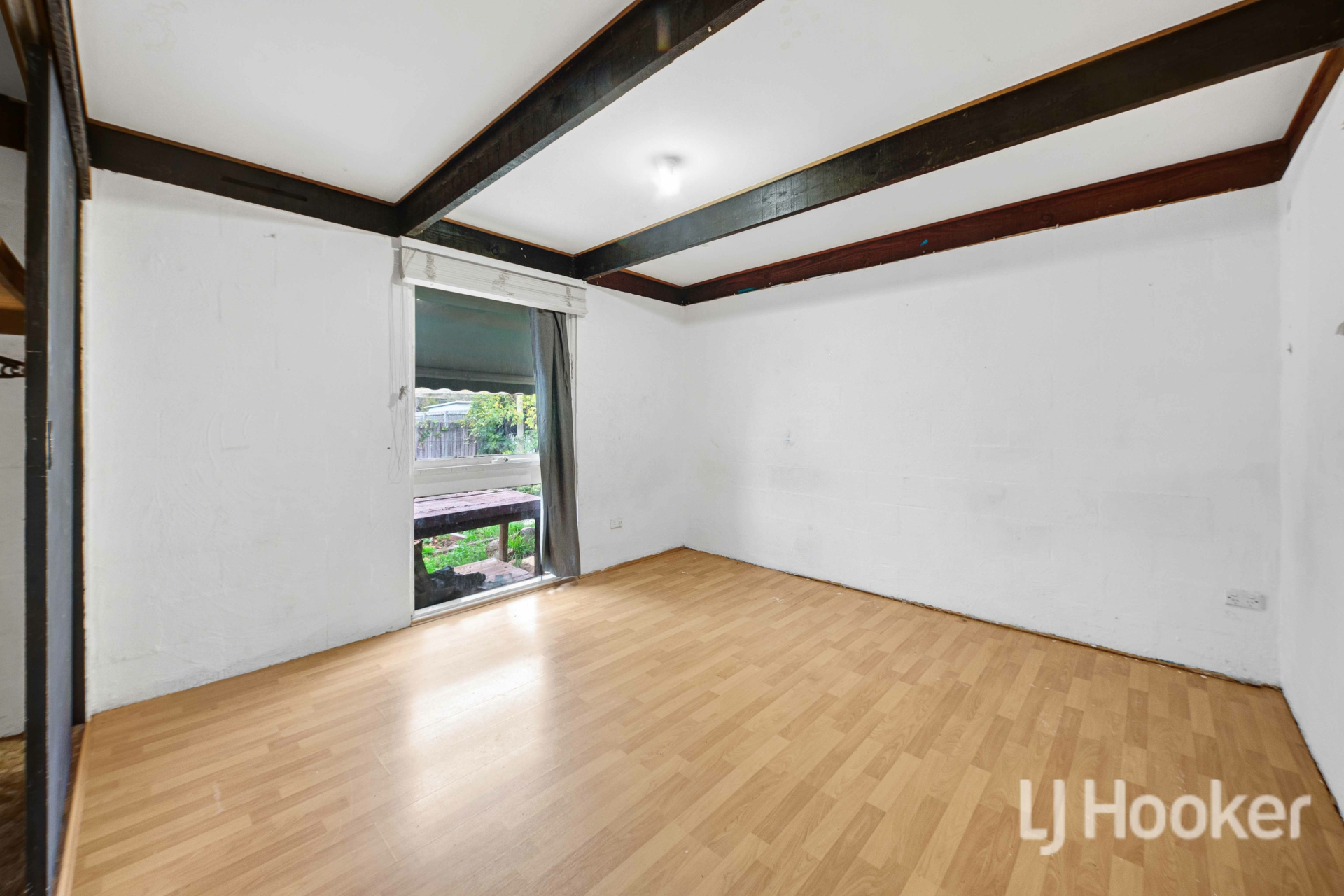 5 Cadross Avenue — photo 4 of 7