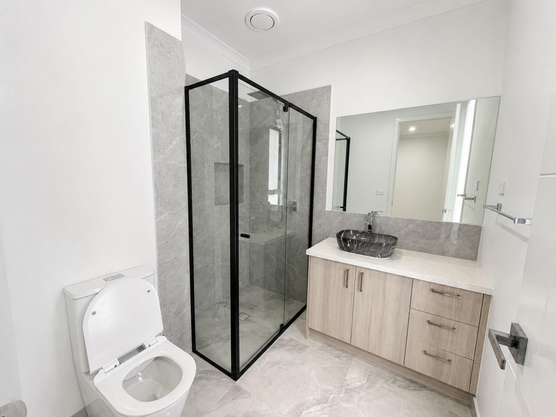 37 Castello Drive — photo 5 of 8