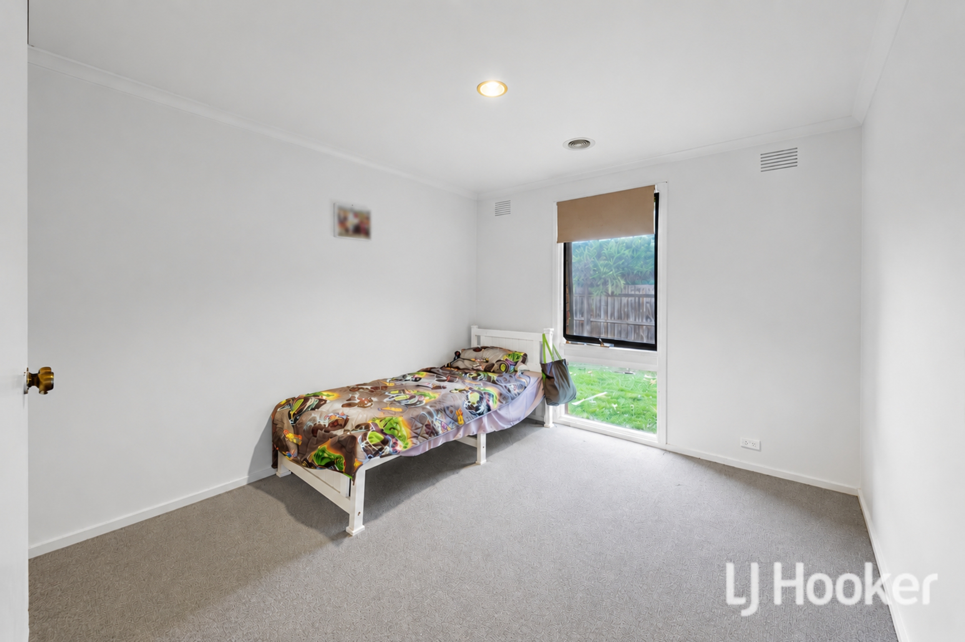 9 Dingley Place — photo 7 of 11