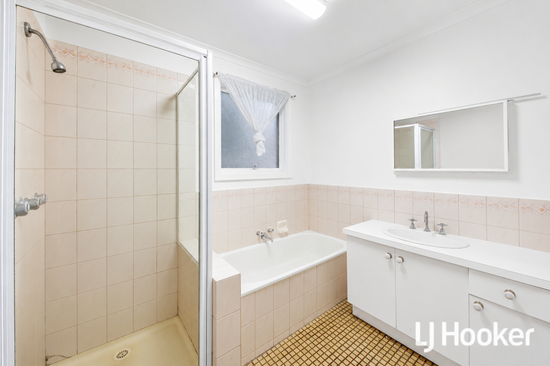 9 Dingley Place — photo 8 of 11