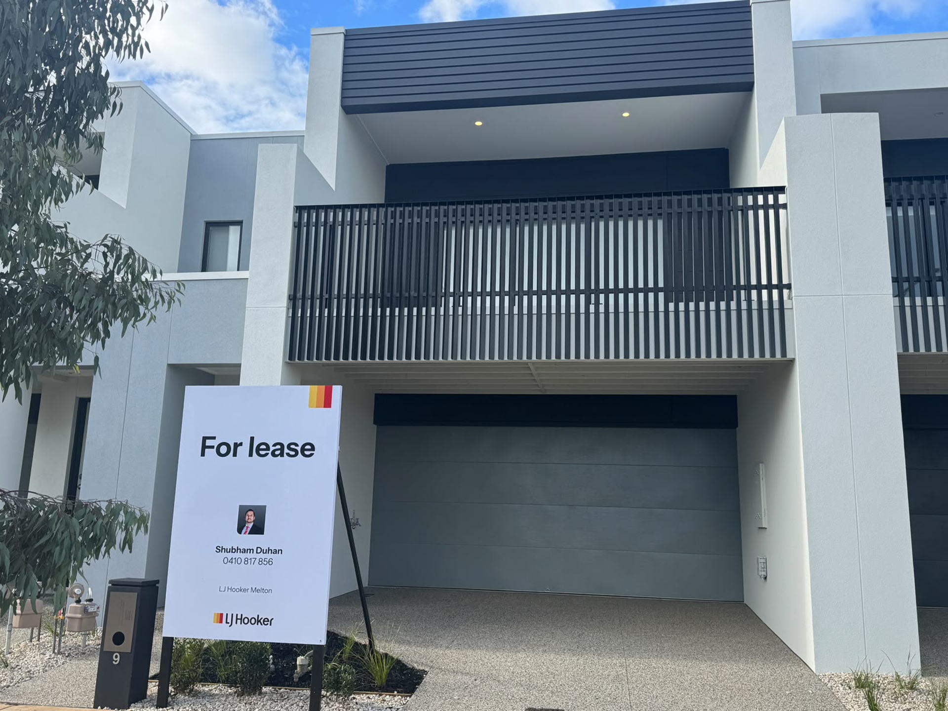 9 Drumchapel Crescent — photo from LJ Hooker Melton