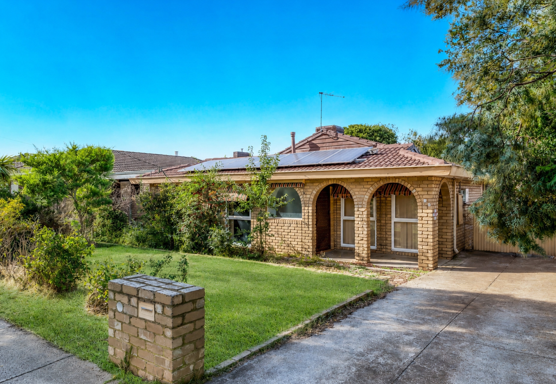 86 Palmerston Street — photo from LJ Hooker Melton