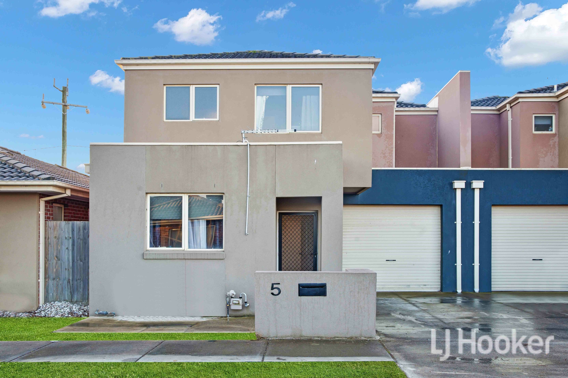 5/35 Tullidge Street — photo 2 of 11