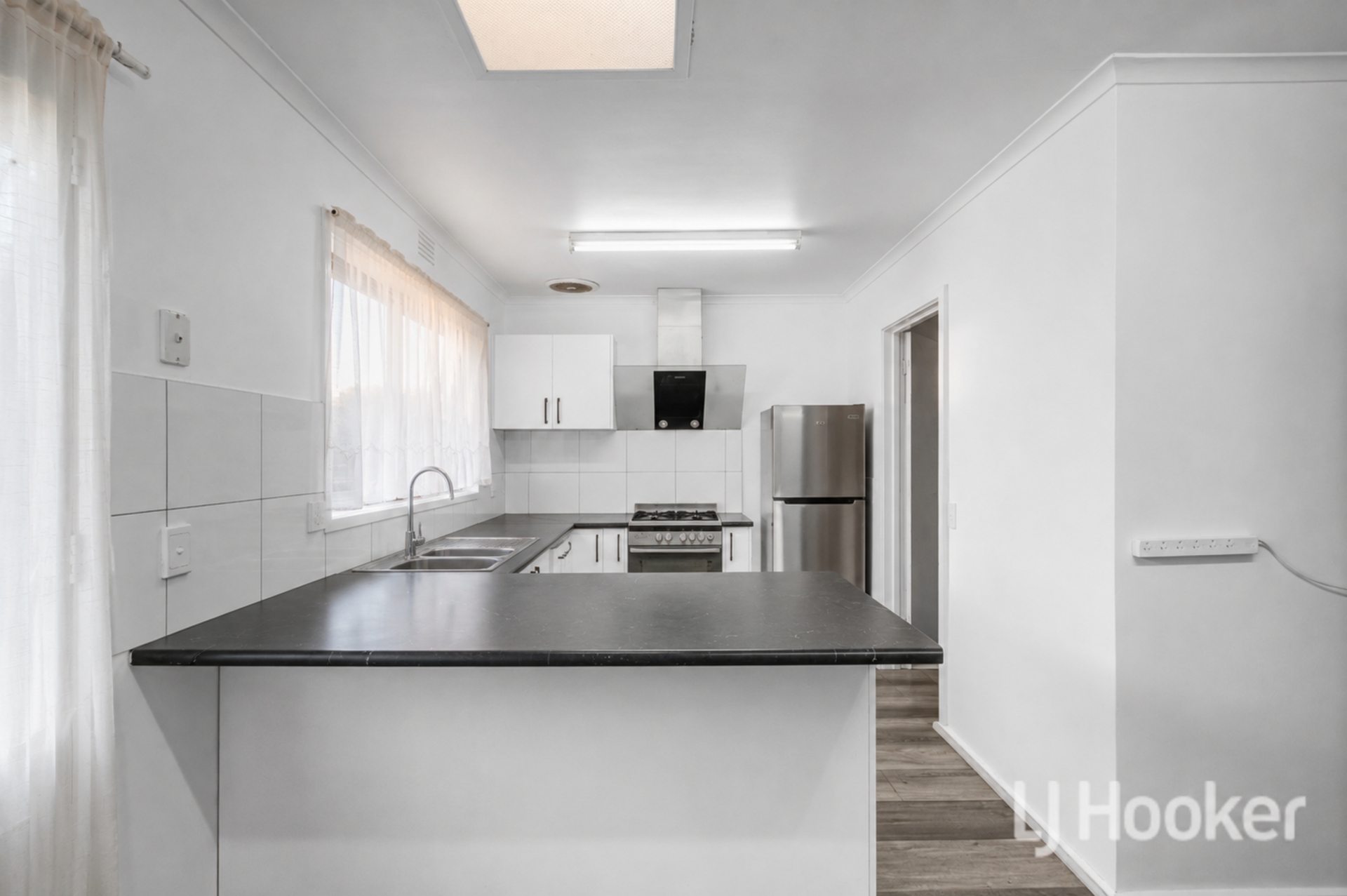 26 Westmelton Drive — photo 3 of 11