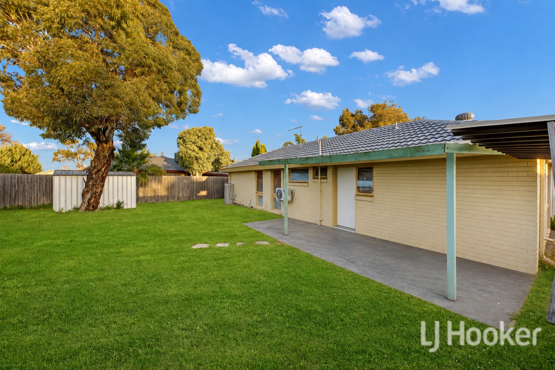 26 Westmelton Drive — photo 10 of 11