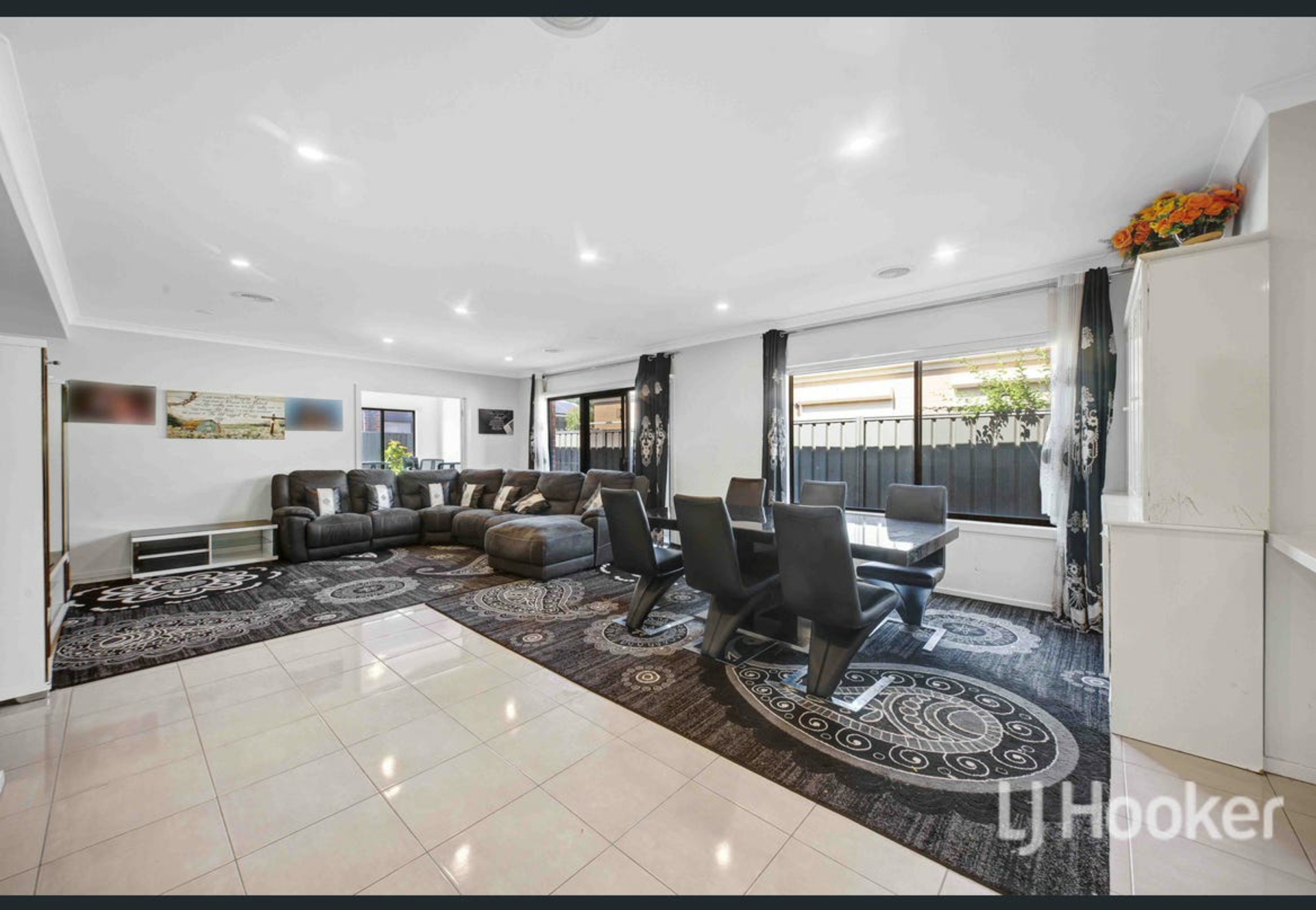 24 Golden Wattle Way — photo 7 of 15