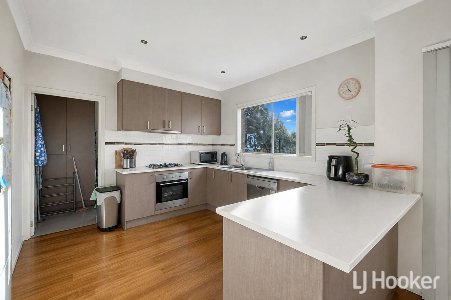 2/1 Glencoe Street — photo 2 of 7