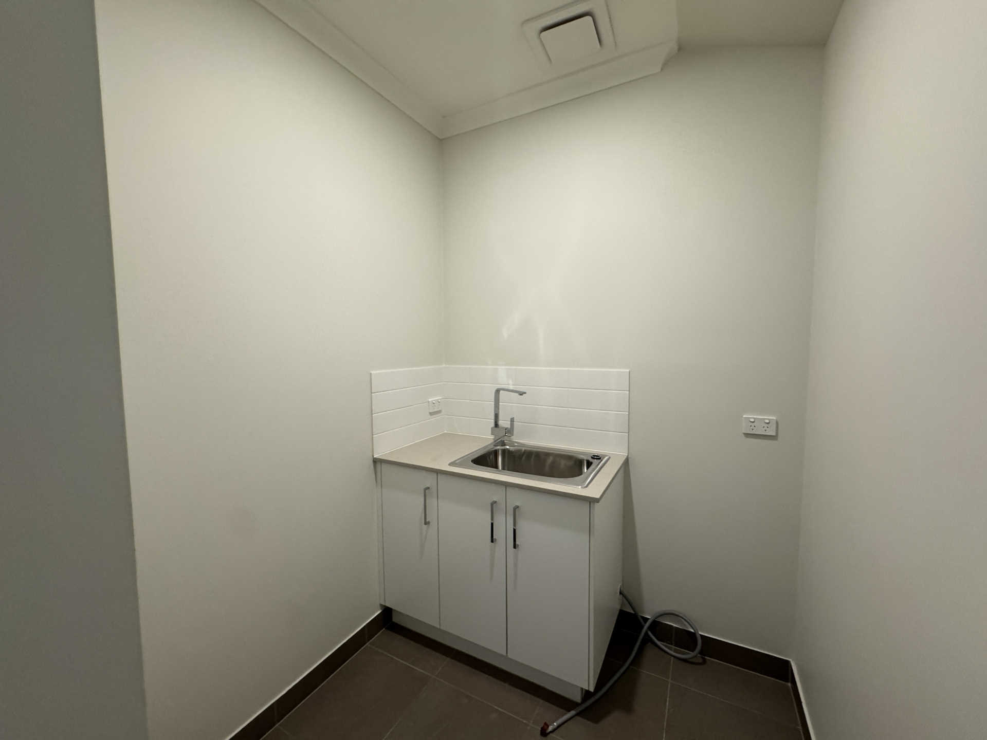 62 Fulham Crescent — photo 6 of 16