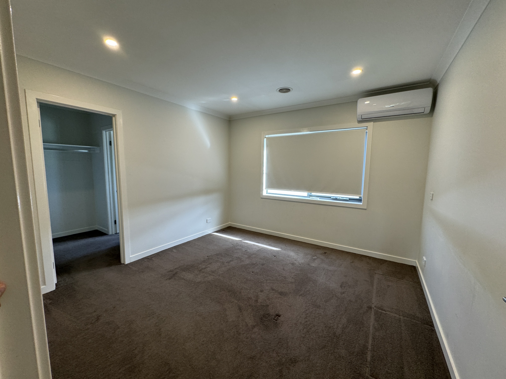 62 Fulham Crescent — photo 10 of 16