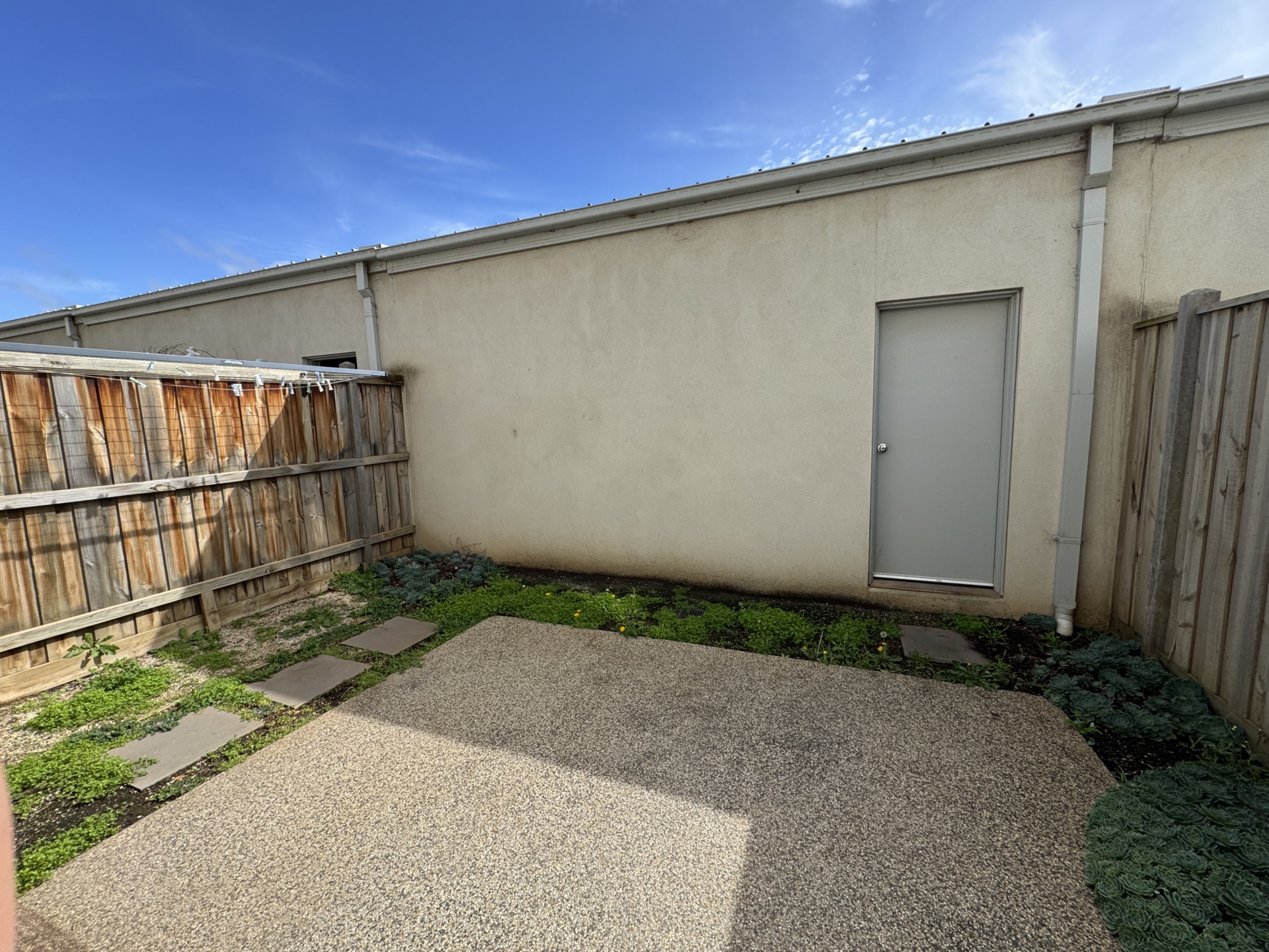 62 Fulham Crescent — photo 15 of 16