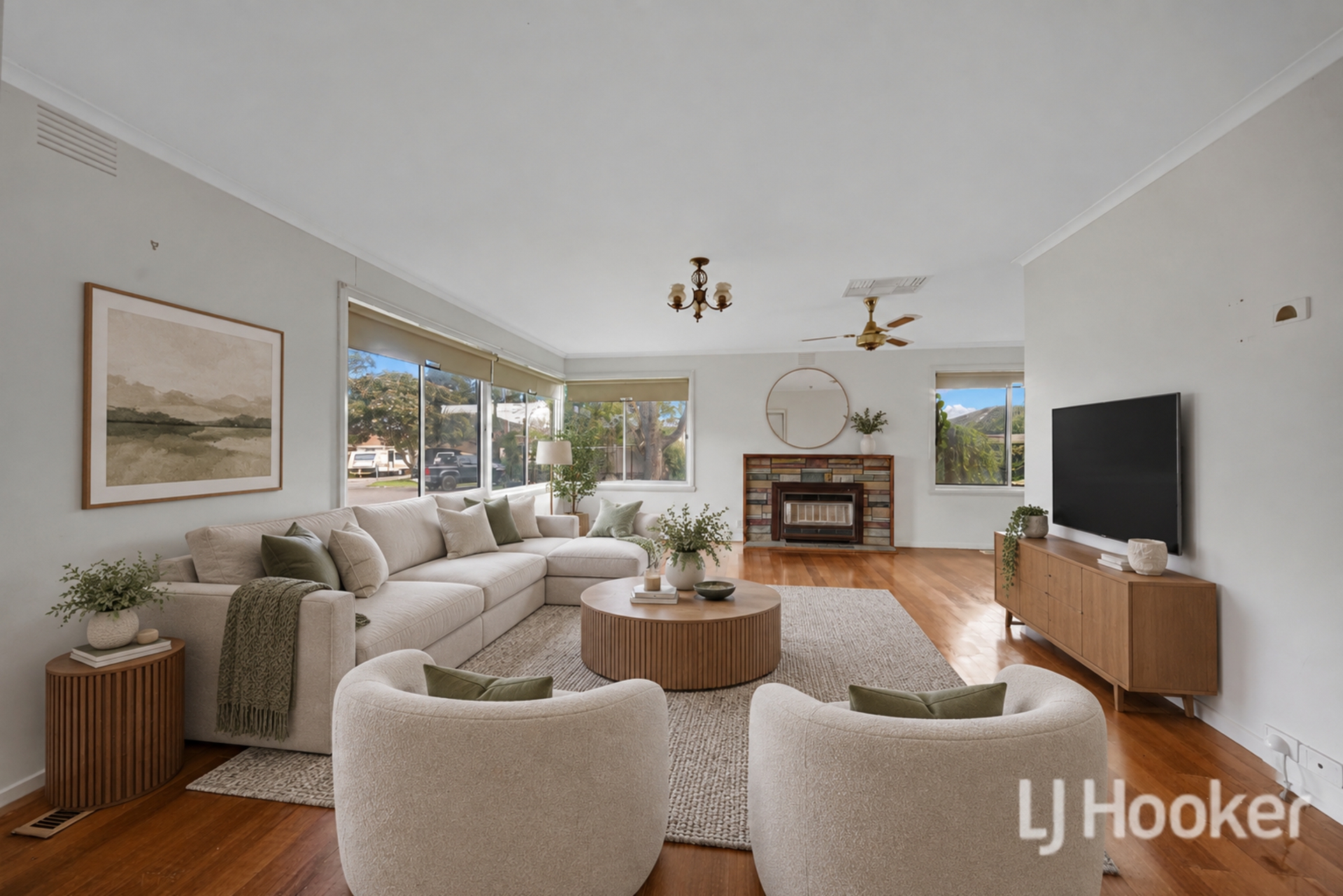 6 Ruth Court — photo 2 of 9