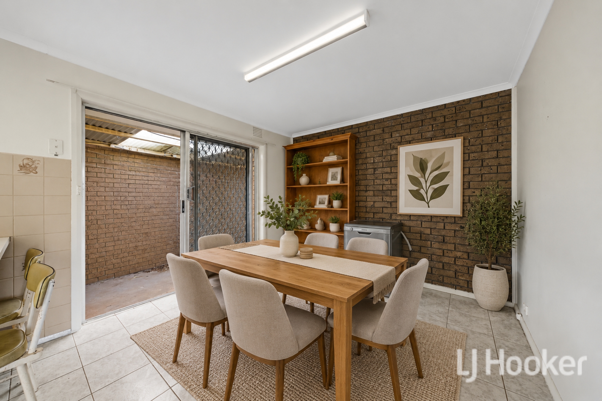 6 Ruth Court — photo 4 of 9
